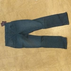 Gloria Vanderbilt 'Amanda' pull on slim leg, classic rise stretch jeans